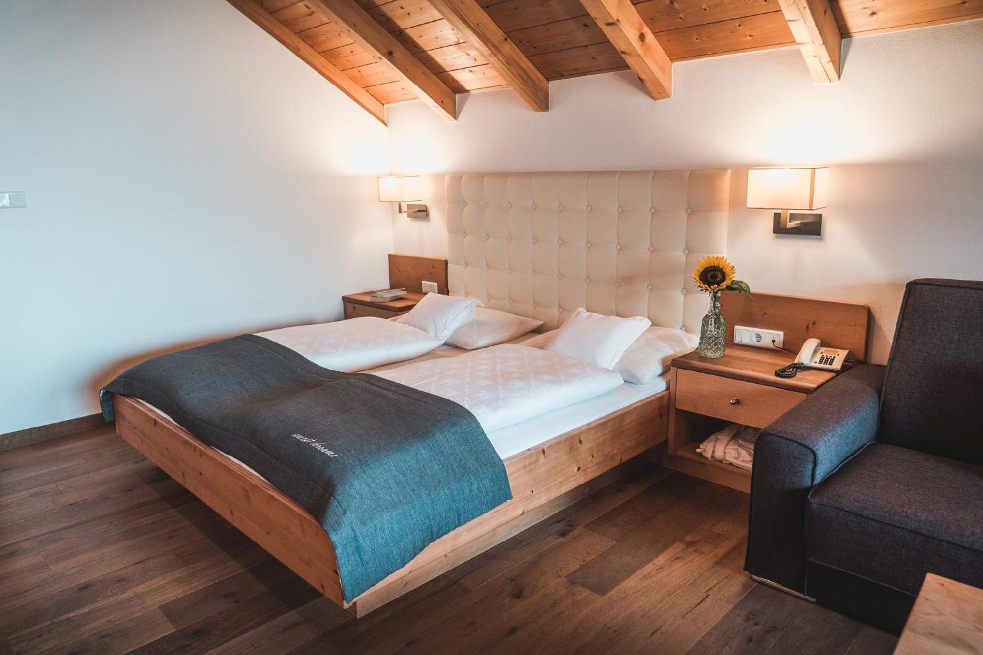Small Hotel Sonne Тіроло Екстер'єр фото