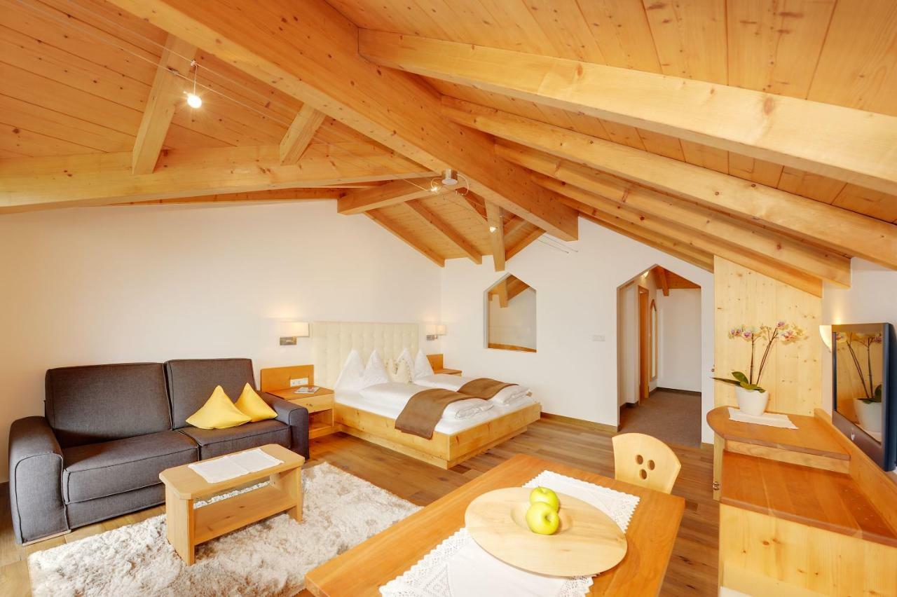 Small Hotel Sonne Тіроло Екстер'єр фото